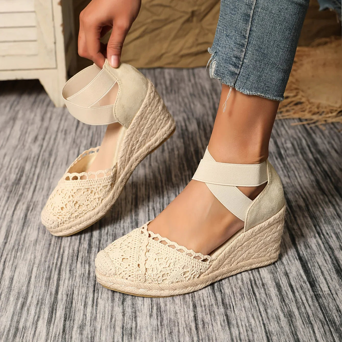 BRIGID Espadrille Wedge Sandalen für Damen – Gehäkeltes Obermaterial, Komfortabel 1