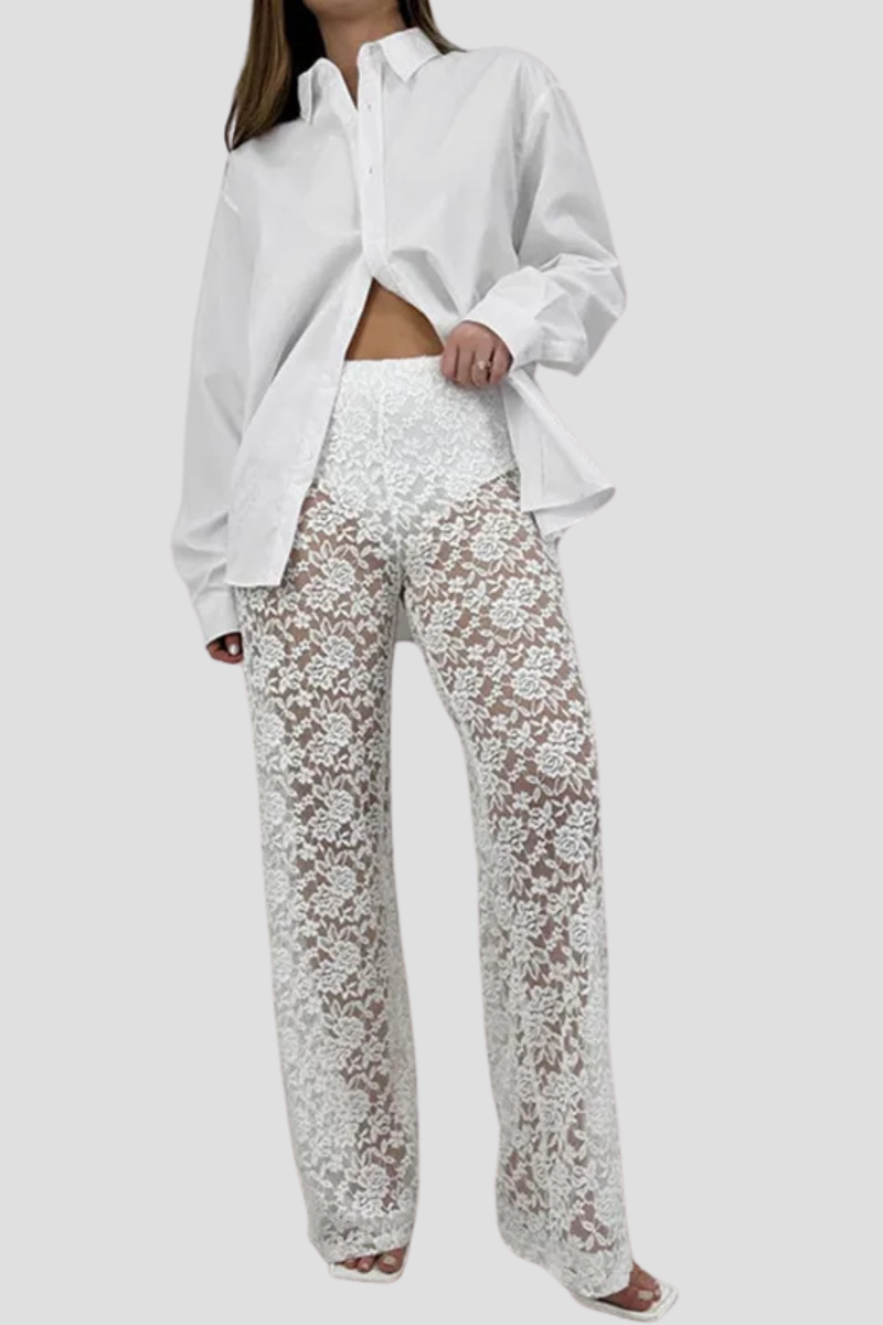Mila | Schwarze Spitzenhose Mit Transparente Blumenelementen Für Stilvolle Anlässe 3