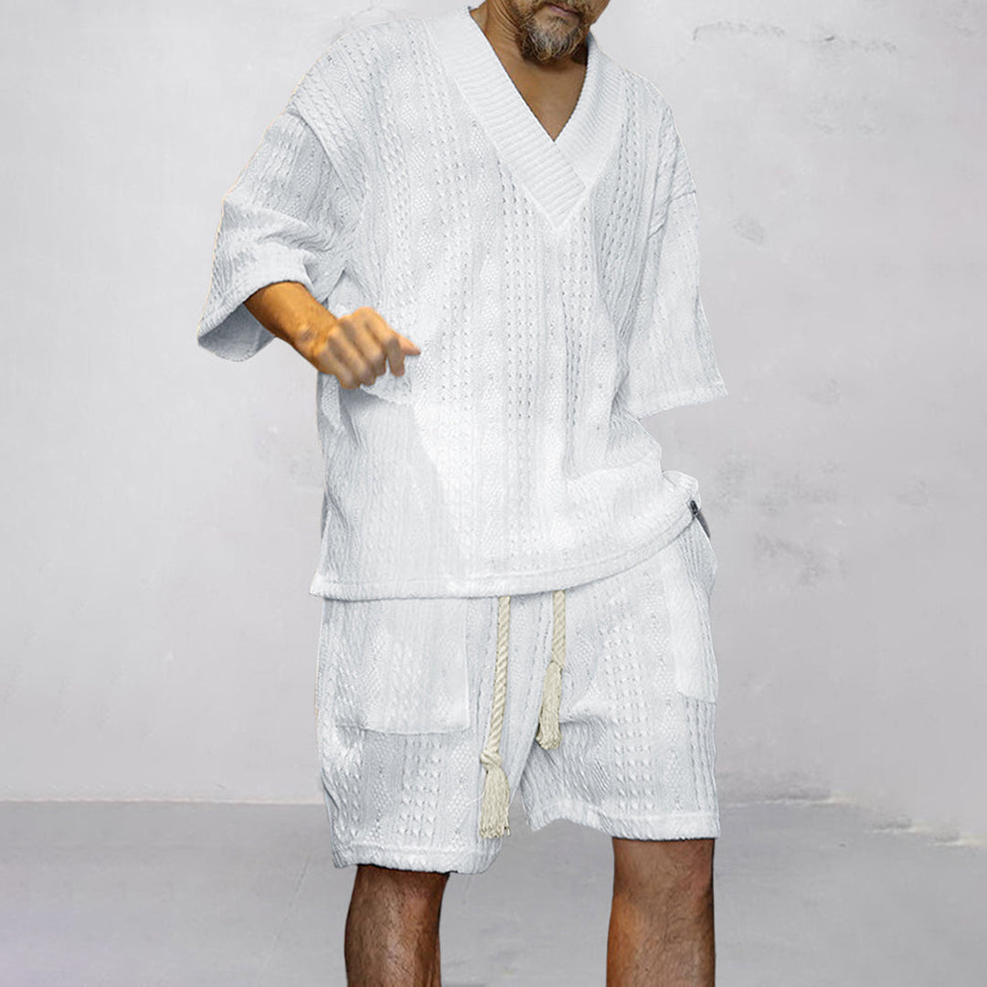 Nicolò | Lässiges Sommer Outfit Damen - Gesticktes Shirt und Shorts-Set aus Atmungsaktivem Polyester 1