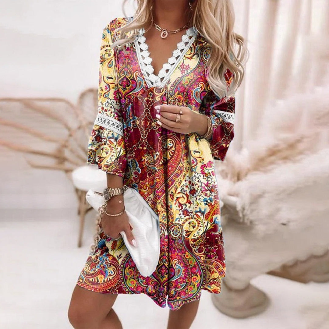 Elara | Blumenkleid Mit Spitze Und Floralem Design Für Sommerliche Anlässe 3