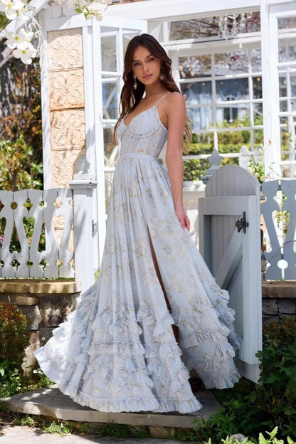Beau | Elegantes Festliches Kleid für Damen mit Modernem Hohem Schlitz 4