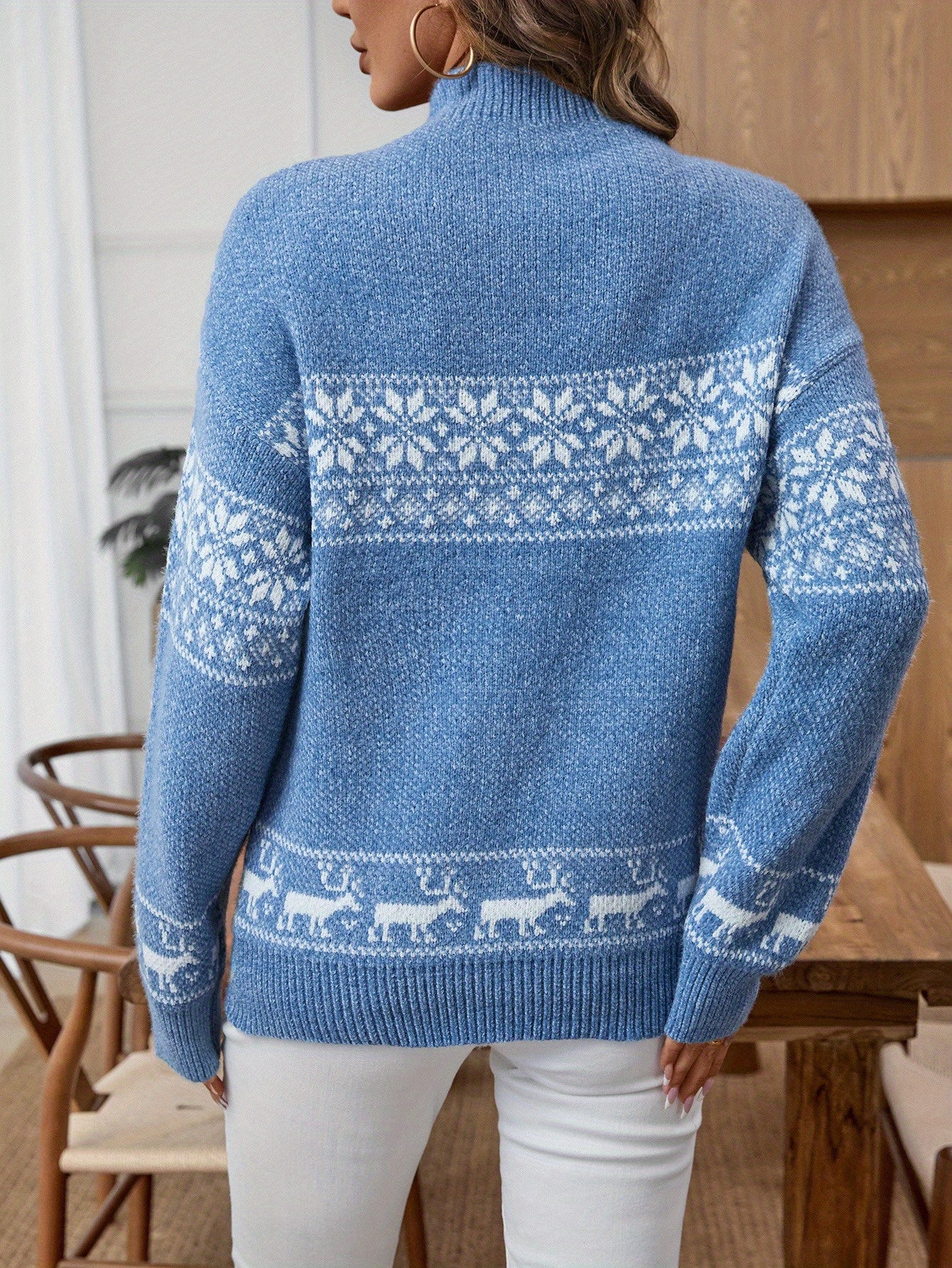 Women's Blue Cable- Sweater - Winter Snowflake & Reindeer Pattern Round Neck Long Sleeve Blouse, Soft Warm Knitwear for Christmas Parties, Casual & Formal Events (Hand Wash/Dry Clean) - Scandinavian Style Winter Sweater, Elegant Sweaters For Women, Vintag Hause Lune