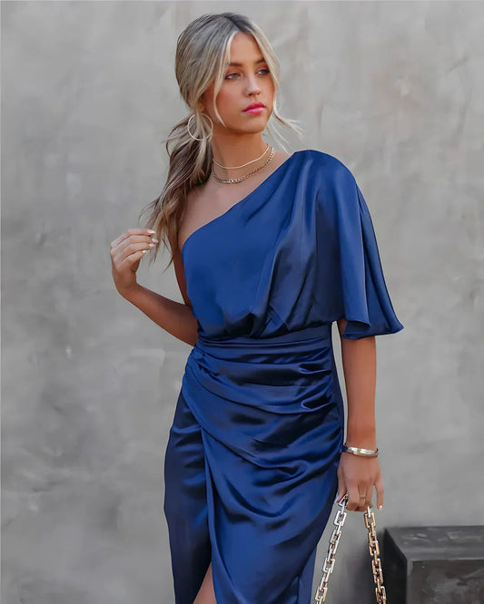 Anouk | Off-Shoulder Satin Midi-Jurk mit Drapage 0