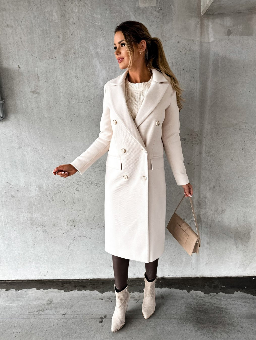 Damen Midi Trenchcoat – Luxuriöser Strickstoff, Elegante Silhouette 2
