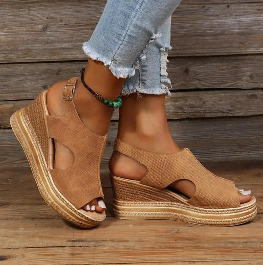 Damen Sandalen | Elegante Wedgesandalen mit Peep-Toe und Knöchelriemen für den Sommer 2025 0
