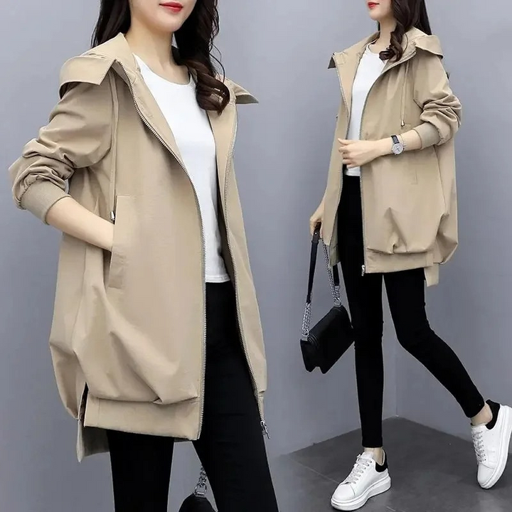Damen Trenchcoat mit Kapuze – Stilvoll und Funktional für Übergangszeiten 8