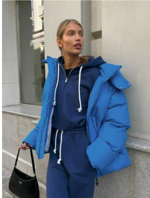 Damen Winterjacke mit Kapuze – Isoliert, Bequem und Stilvoll 2