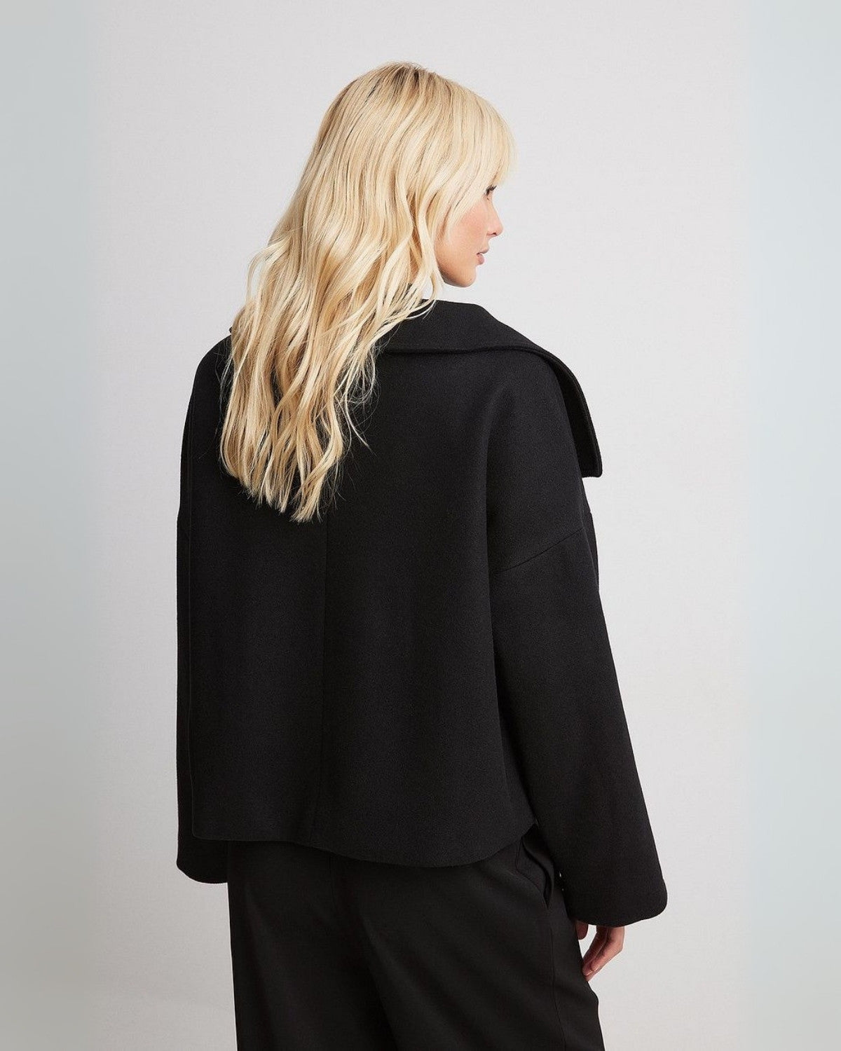 Elegante Damenjacke – Klassischer Double-Breasted Schnitt, Vielseitig 4