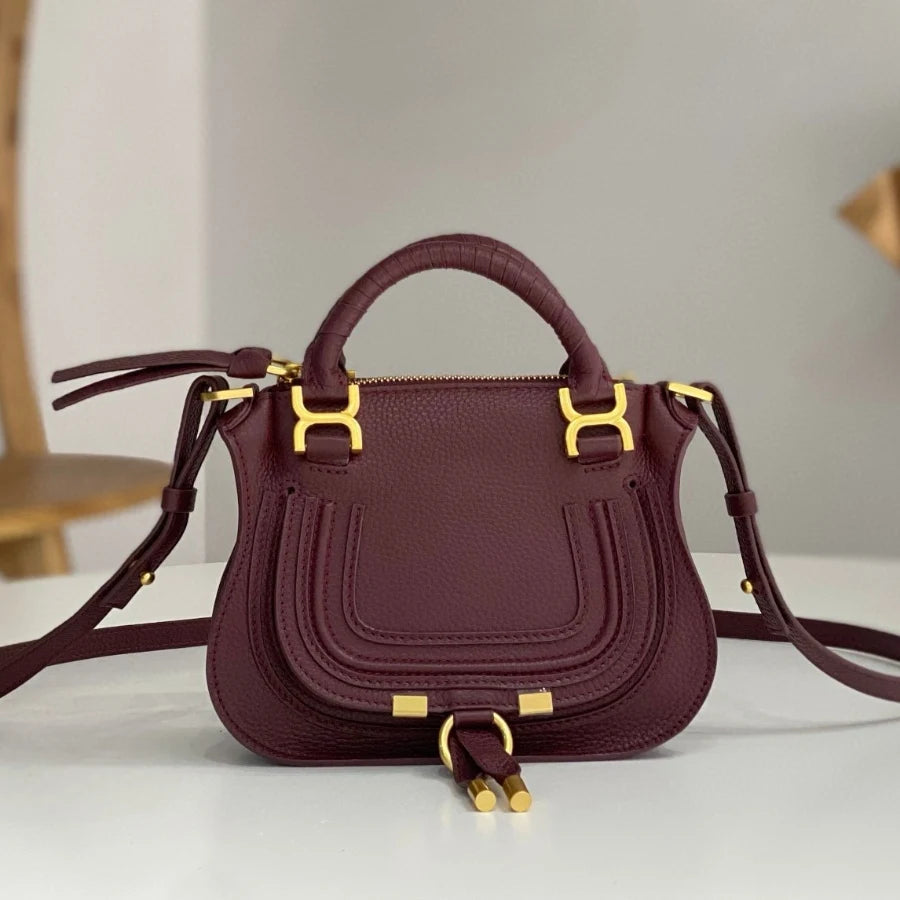 Elegante Handtasche Damen mit Gebogenem Design und Goldenen Akzenten – Kompakt für Alltag und Wochenende aus Synthetischem Leder 3