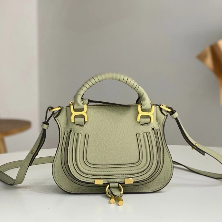 Elegante Handtasche Damen mit Gebogenem Design und Goldenen Akzenten – Kompakt für Alltag und Wochenende aus Synthetischem Leder 7
