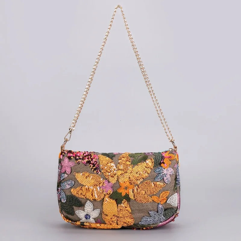 Elegante Schultertasche mit Blumenstickerei und Perlen – Ideal für Abende und Hochzeiten 6