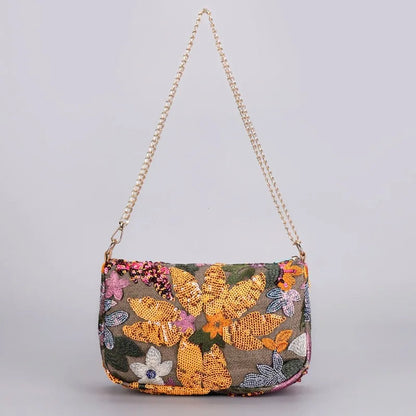 Elegante Schultertasche mit Blumenstickerei und Perlen – Ideal für Abende und Hochzeiten 6