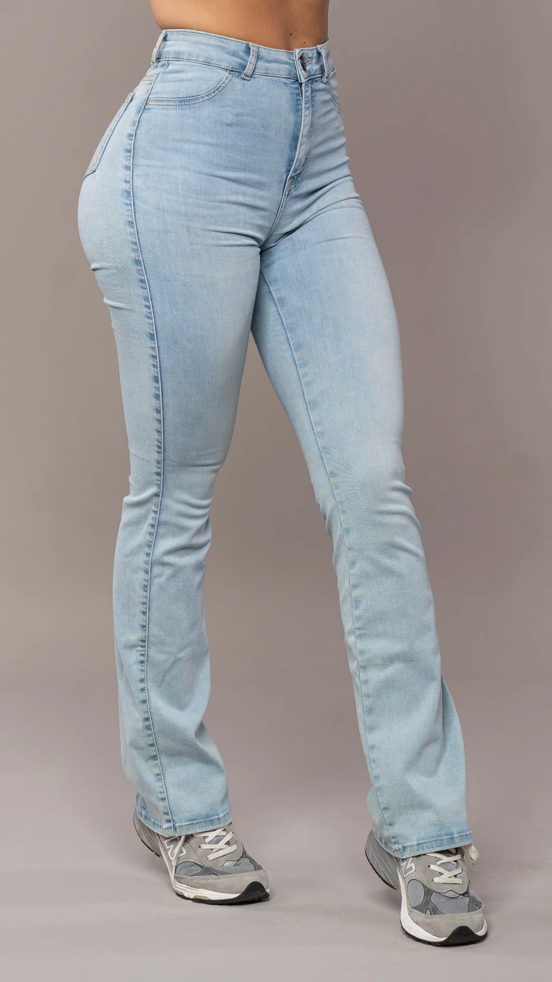 Flared Jeans Damen | Hohe Taille & Stretch Passform für Eleganten Look 2