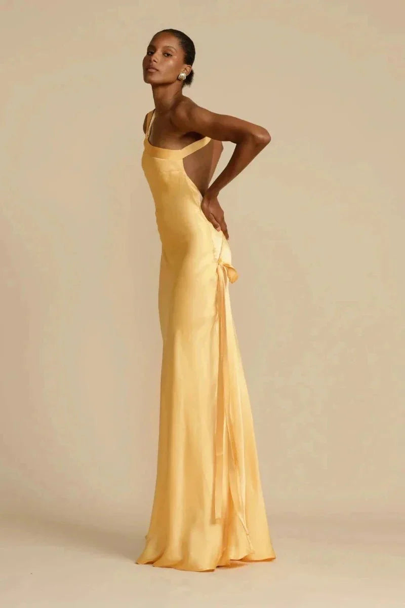 Indira | Ein-Schulter Satin Abendkleid 8