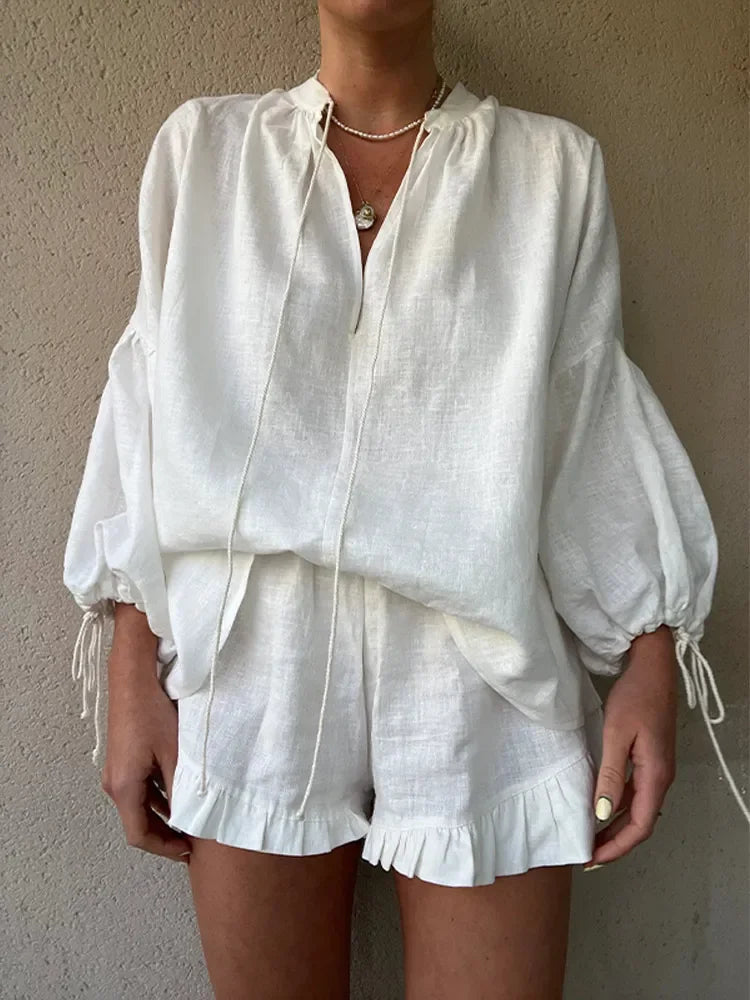 Junae | Luftige Sommeroutfit mit Top und Shorts 3