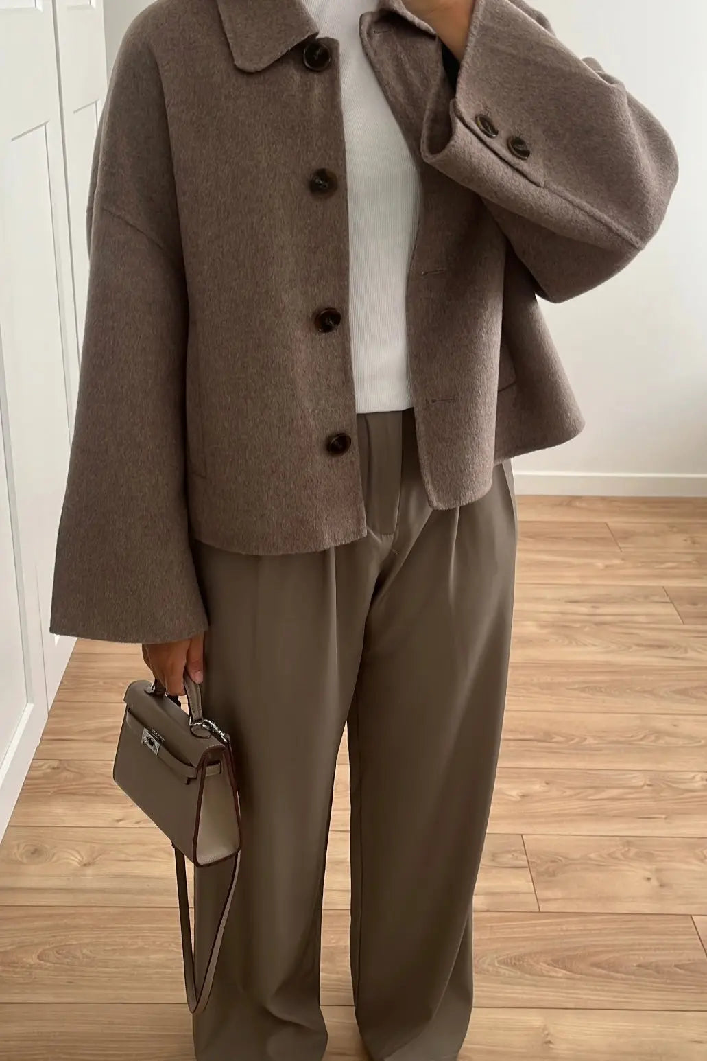 Lucy | Langer Damenmantel Mit Oversized Passform Für Elegante Winterlooks 3