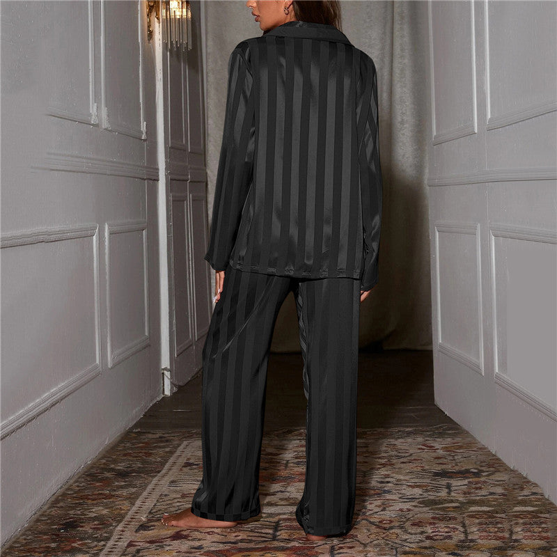 Women's Pyjama Set - Long Sleeve and Button Up Hause Lune