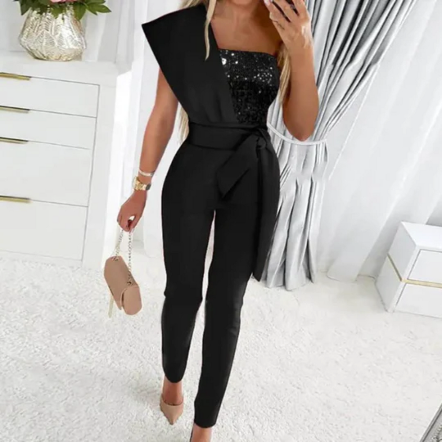 Marlys Jumpsuit für Damen – One-Shoulder Design mit Pailletten 3