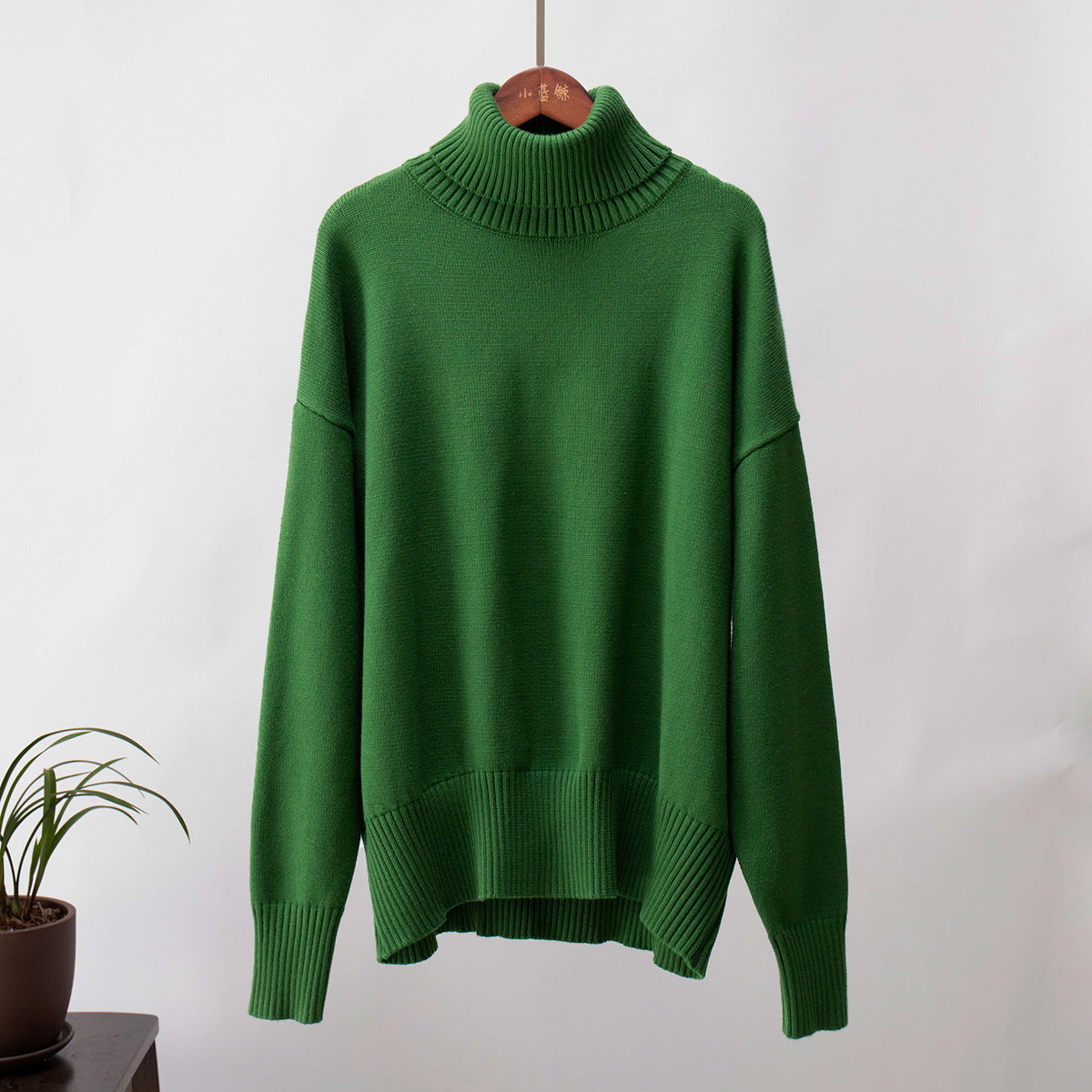 Luxurious Cashmere Roll Neck Jumper For Women Hause Lune