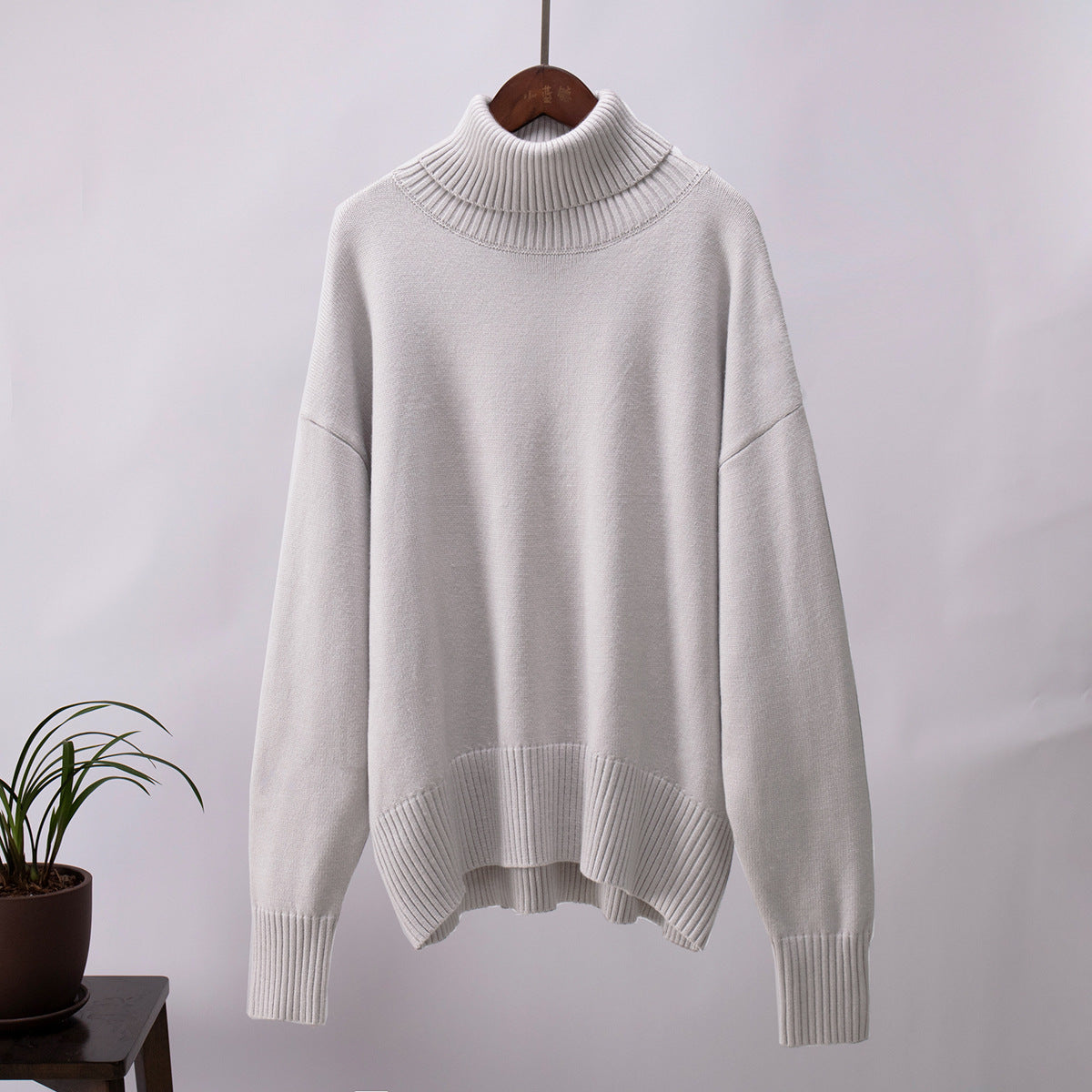 Luxurious Cashmere Roll Neck Jumper For Women Hause Lune