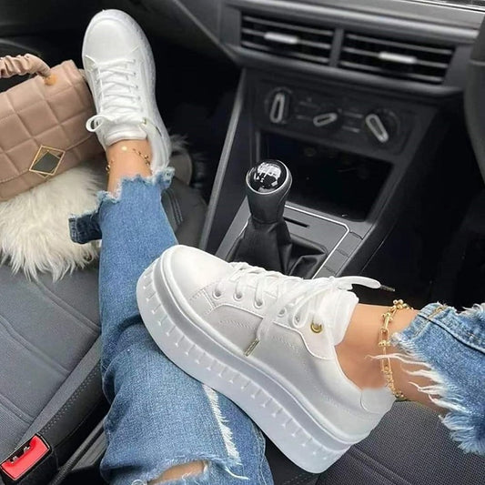 Ruzanna | Damen Plateau-Sneakers Mit Elegantem Design Und Erhöhter Sohle 1