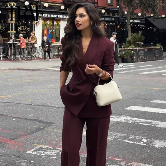 Gabriel | Eleganter Doppelbrustblazer Damen In Tiefenburgunder - Maßgeschneiderte Passform 1