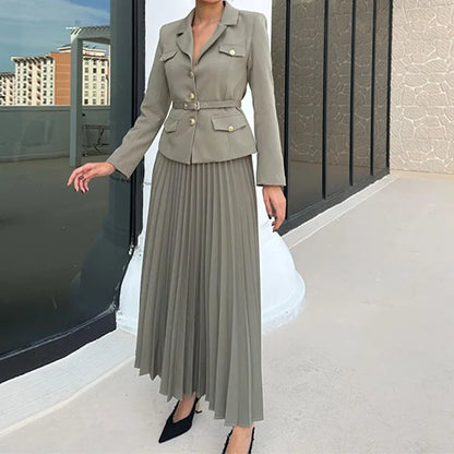 Variant image for Lydia | Eleganter Damenanzug Schwarz Mit Blazer Und Gefaltetem Rock-20