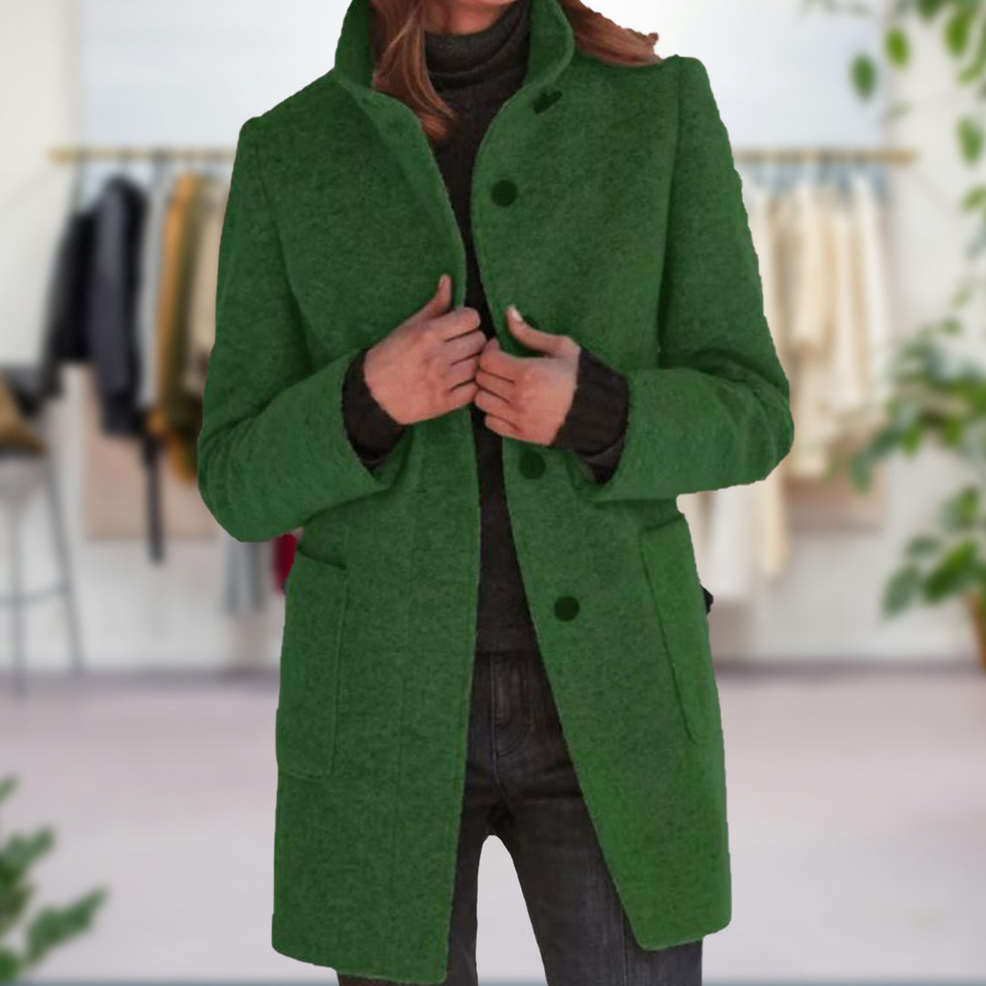 Stilvolle Damenjacke – Hochwertiger Stoff, Bequem und Warm 5