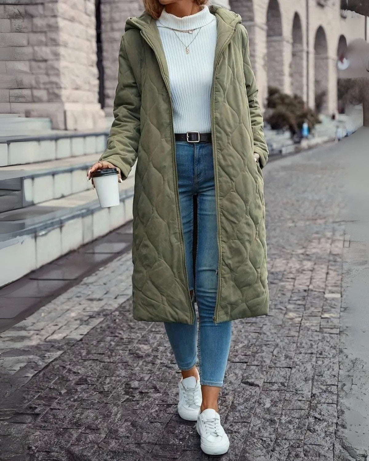 Warme gewatteerte Damenjacke – Baumwollmix mit Kapuze 2