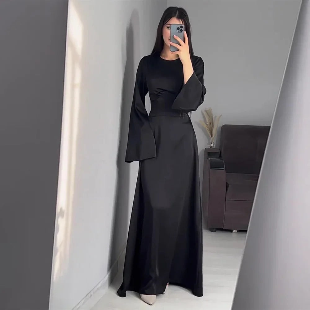 Elina | Langes Satin Kleid für Abendveranstaltungen und Ballkleider 1