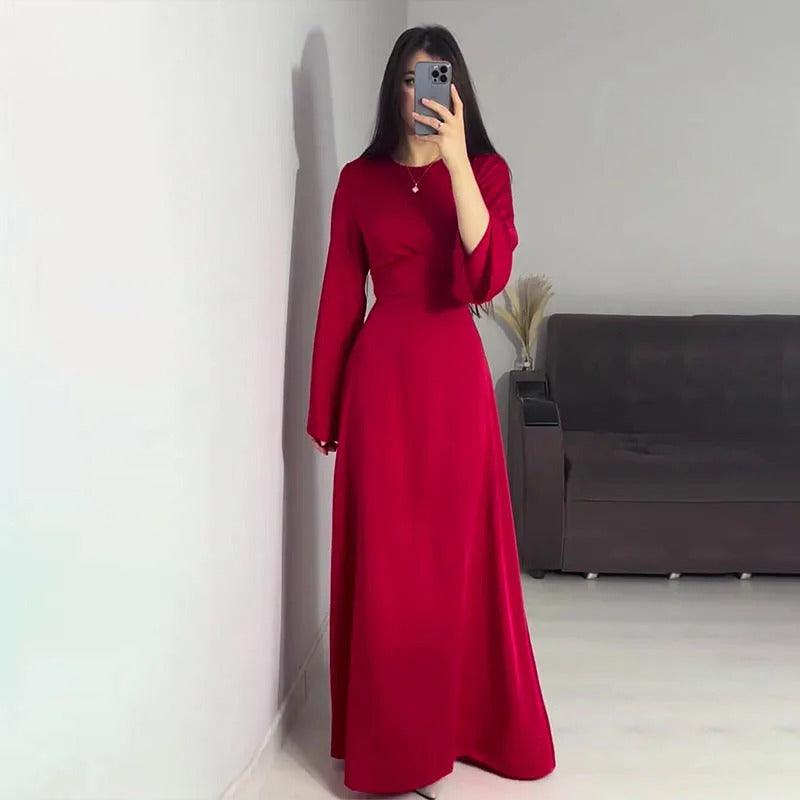 Elina | Langes Satin Kleid für Abendveranstaltungen und Ballkleider 3