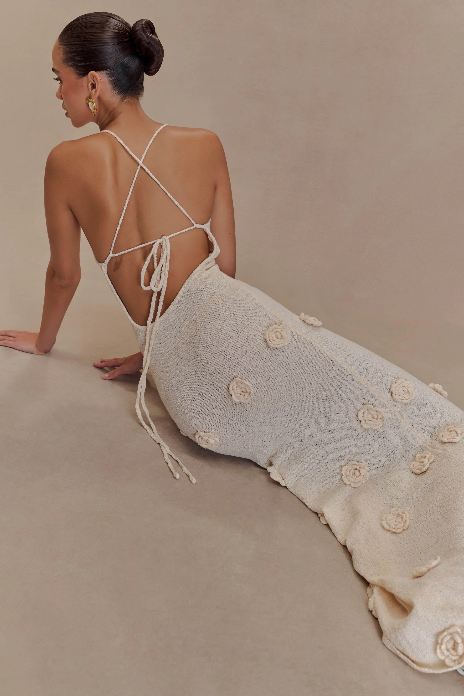Fiona | Maxikleid Sommer Mit Blumendetails In Beige für Damen 4